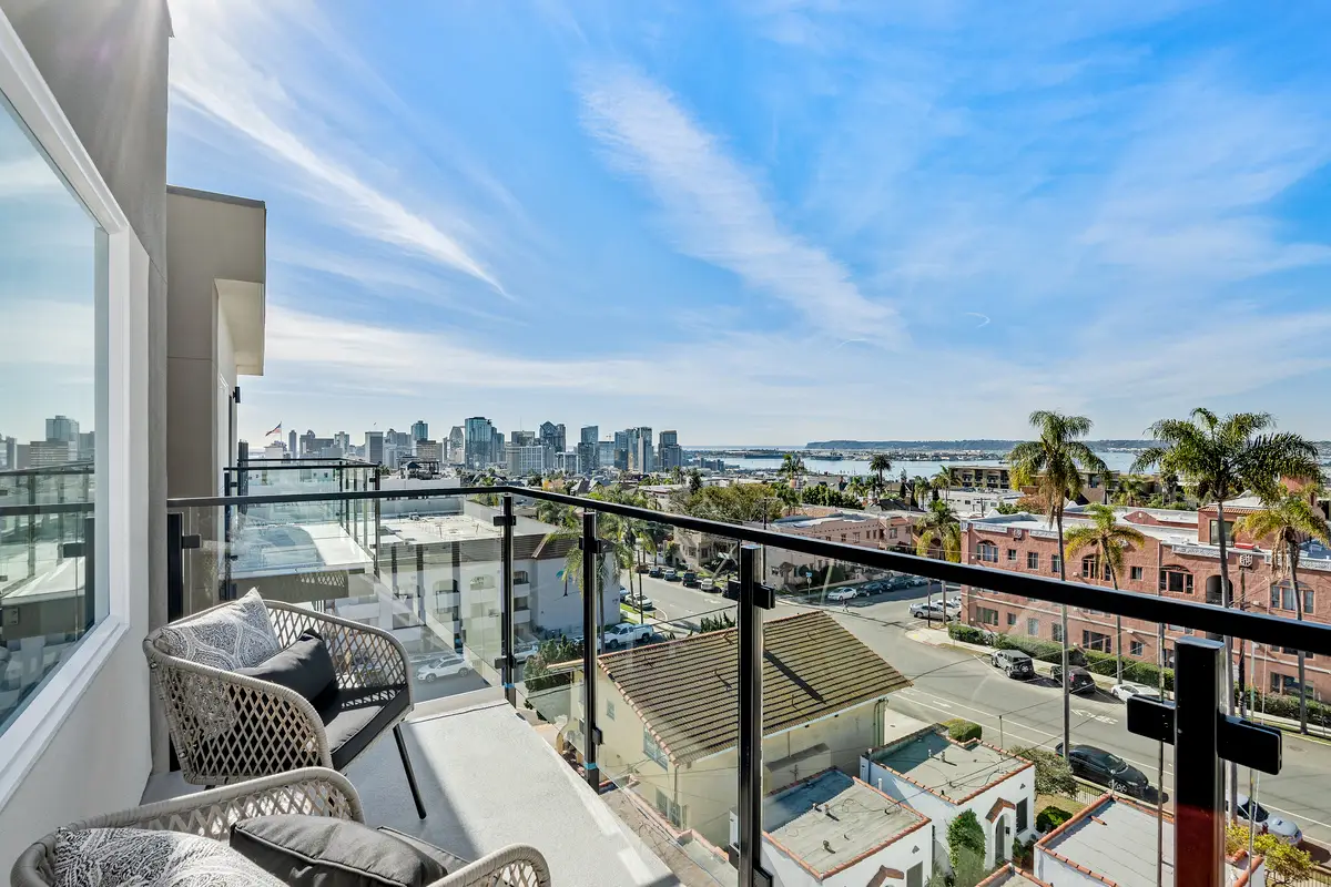 7_11277925_165587_165587-EI-107 copy 2